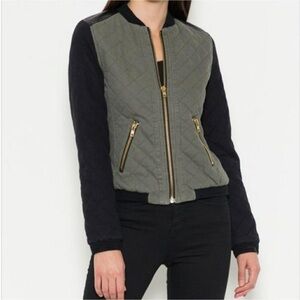 Contrast Sleeve Quilted Bomber Jacket